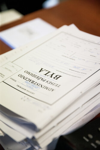 Už nelegalų darbą Tauragės įmonės vadovui paskirta piniginė bauda