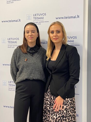 Projekto „Diena su teisėju“ dalyvė susipažino su teisėjo darbu iš arti