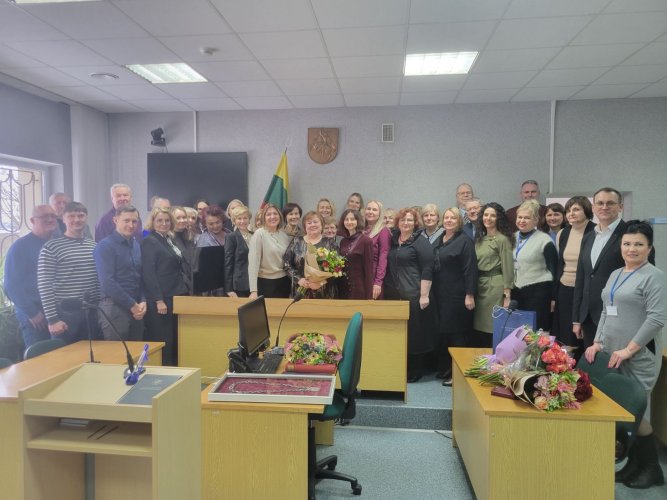 Įvyko kolektyvo atsisveikinimas su teisėja Raimonda Paupariene 